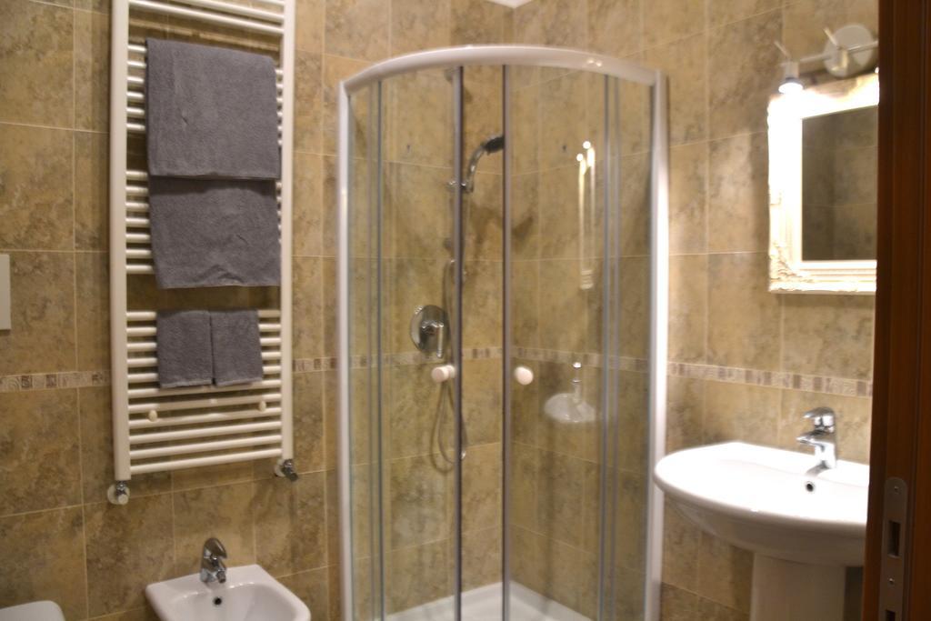 ホテル Residenze Principe Amedeo バーリ エクステリア 写真