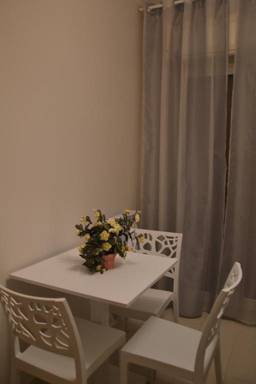 ホテル Residenze Principe Amedeo バーリ エクステリア 写真